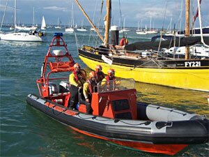 Cowes Inshore Lifeboat Aids Crashed Helicopter in Solent